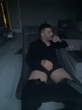 denizdeniz28 online show from 04/16/26, 04:52