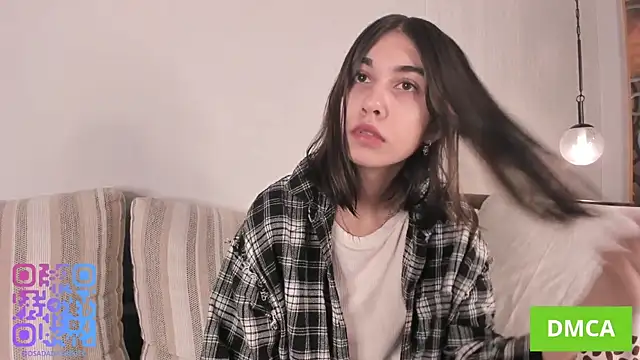 MeiFrock online show from 10/24/25, 04:47