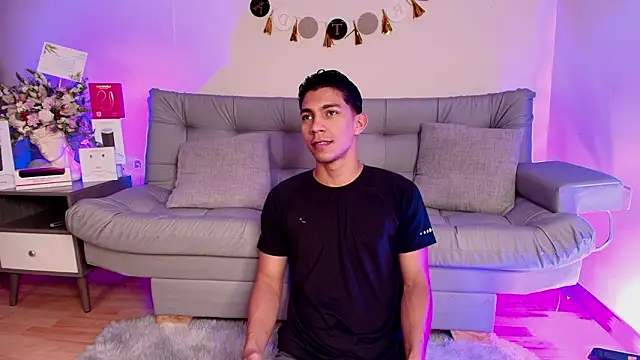 Snapshot of samucamx_ chatting on 02/26/26, 12:31 samucamx online show from 02/26/26, 12:31