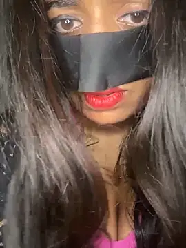 Snapshot of DesiSexyMonika chatting on 03/07/26, 06:27 DesiSexyMonika online show from 03/07/26, 06:27