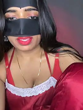 Snapshot of DesiSexyMonika chatting on 04/05/26, 07:33 DesiSexyMonika online show from 04/05/26, 07:33