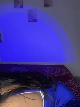 Snapshot of DesiSexyMonika chatting on 04/16/26, 07:58 DesiSexyMonika online show from 04/16/26, 07:58