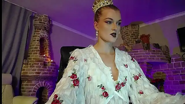 MysticVenus  online show from 10/07/25, 04:59