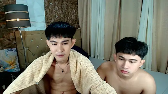 xxxhugecocktwinkxxx online show from 01/18/26, 05:06
