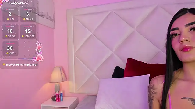 Snapshot of Miaa_Smithh__ chatting on 04/09/26, 12:10 Miaa Smithh online show from 04/09/26, 12:10