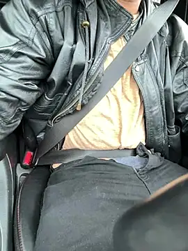 Jariushot3 online show from 01/08/26, 05:37