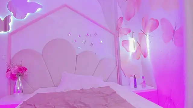 Megan cute4u online show from 12/02/25, 02:39