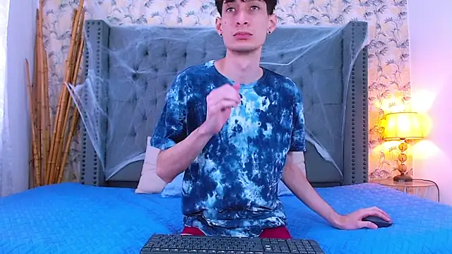 Luke Carter online show from 10/18/25, 01:12