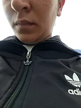 Snapshot of Lexiiee_1 chatting on 12/04/25, 02:37 Lexiiee 1 online show from 12/04/25, 02:37