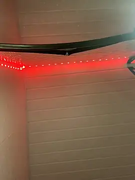 Snapshot of luluzinhax chatting on 10/01/25, 03:56 luluzinhax online show from 10/01/25, 03:56