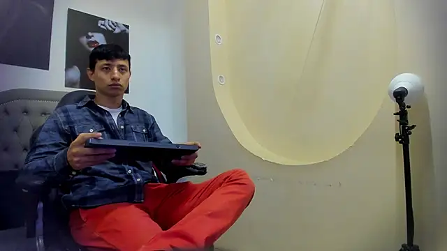 andre blow online show from 10/30/25, 01:45