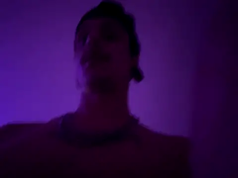 chrisalmeid  online show from 11/18/25, 04:39