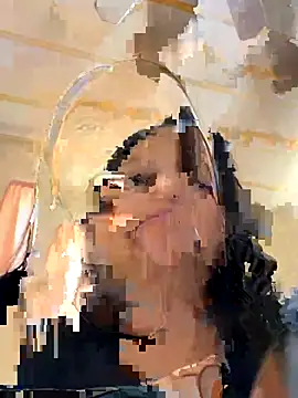Snapshot of pocahonta69mermaid chatting on 11/30/25, 03:27 pocahonta69mermaid online show from 11/30/25, 03:27