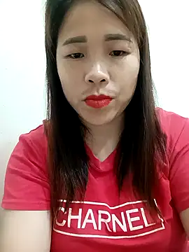 Snapshot of sumy-00 chatting on 10/31/25, 02:51 sumy-00 online show from 10/31/25, 02:51