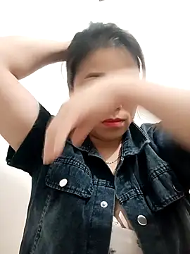 Snapshot of sumy-00 chatting on 11/25/25, 02:55 sumy-00 online show from 11/25/25, 02:55