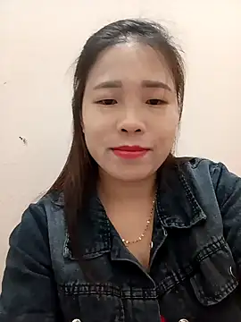 Snapshot of sumy-00 chatting on 11/27/25, 03:30 sumy-00 online show from 11/27/25, 03:30