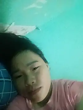Snapshot of sumy-00 chatting on 07/23/26, 05:05 sumy-00 online show from 07/23/26, 05:05
