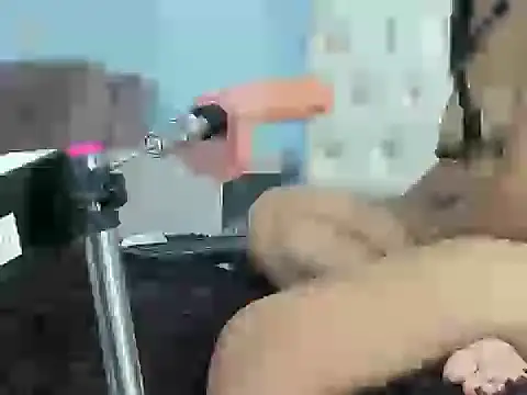 Sally Moonn online show from 10/20/25, 08:09