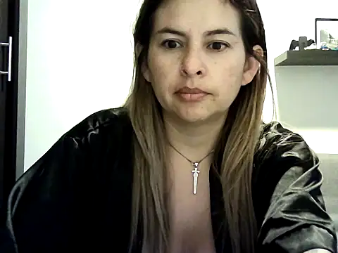 Valery  Rouse  online show from 05/27/26, 11:51