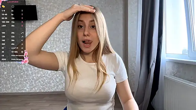 DreamyOlivia online show from 10/11/25, 10:47