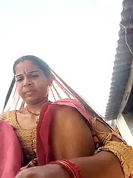 Snapshot of Hot_era chatting on 11/02/25, 03:31 Hot era online show from 11/02/25, 03:31