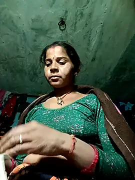 Snapshot of Hot_era chatting on 11/11/25, 03:12 Hot era online show from 11/11/25, 03:12