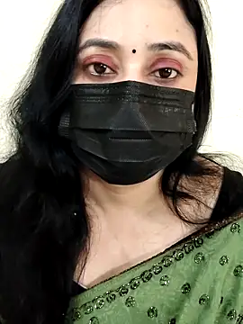 Snapshot of Monica_cams chatting on 11/26/25, 03:29 Monica cams online show from 11/26/25, 03:29