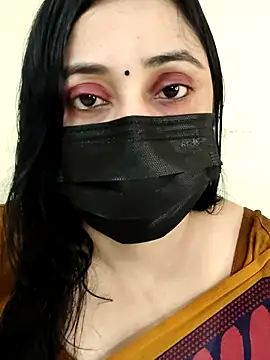 Snapshot of Monica_cams chatting on 12/05/25, 05:49 Monica cams online show from 12/05/25, 05:49