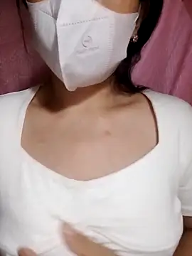 Snapshot of VanGau031694 chatting on 09/09/25, 03:55 VanGau031694 online show from 09/09/25, 03:55