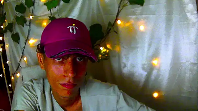 Crxxxsh online show from 09/21/25, 07:21