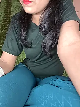 Snapshot of Hott_Archana chatting on 11/21/25, 05:55 Hott Archana online show from 11/21/25, 05:55