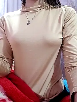 Snapshot of CherryBeii chatting on 11/29/25, 04:43 CherryBeii online show from 11/29/25, 04:43