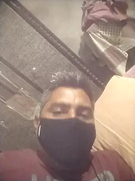 Snapshot of Manjit009 chatting on 10/22/25, 07:24 Manjit009 online show from 10/22/25, 07:24