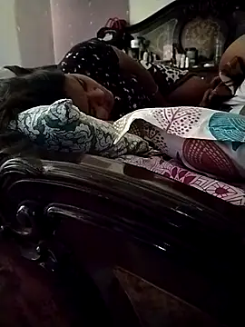 Snapshot of 7incpink chatting on 09/14/25, 02:44 7incpink online show from 09/14/25, 02:44