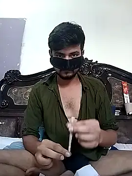 Snapshot of 7incpink chatting on 10/13/25, 05:40 7incpink online show from 10/13/25, 05:40