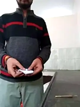 7incpink online show from 12/01/25, 05:12