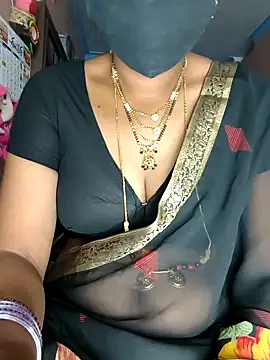 Snapshot of SindhuHappy chatting on 04/28/26, 12:09 SindhuHappy online show from 04/28/26, 12:09