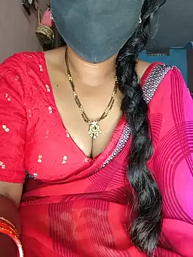 Snapshot of SindhuHappy chatting on 06/28/26, 11:44 SindhuHappy online show from 06/28/26, 11:44