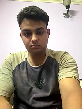 Snapshot of playboyxxx1905 chatting on 10/18/25, 01:52 playboyxxx1905 online show from 10/18/25, 01:52