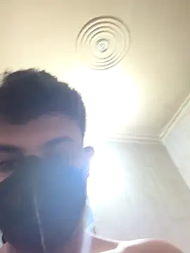 Snapshot of playboyxxx1905 chatting on 10/29/25, 08:16 playboyxxx1905 online show from 10/29/25, 08:16