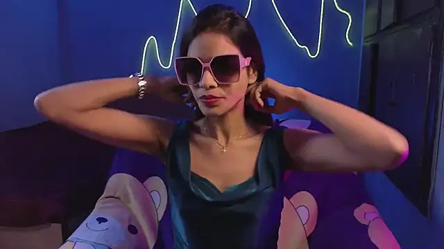 royeoy22 online show from 02/05/26, 10:31