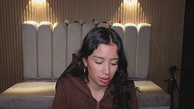  Mia Evans 1 online show from 03/06/26, 07:32