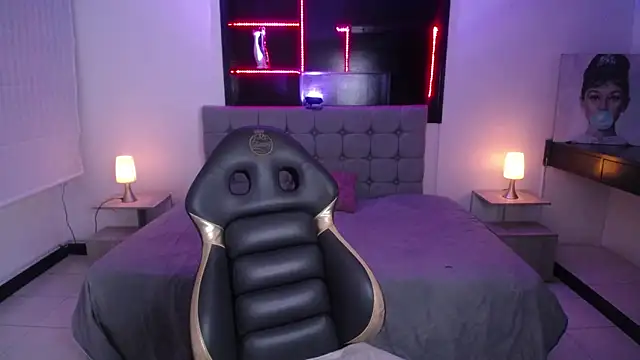  Mia Evans 1 online show from 04/14/26, 02:23