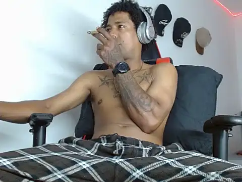 Snapshot of BBC_Black_ chatting on 03/20/26, 02:44 BBC Black online show from 03/20/26, 02:44