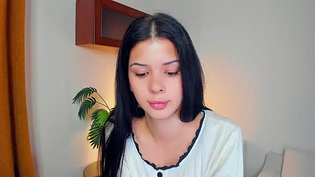 JoCauterucci online show from 10/02/25, 06:53