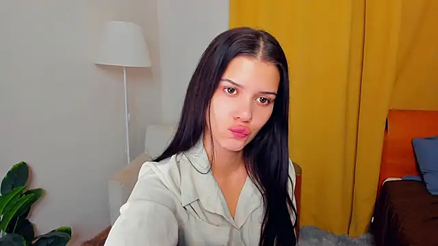 JoCauterucci online show from 11/11/25, 06:46