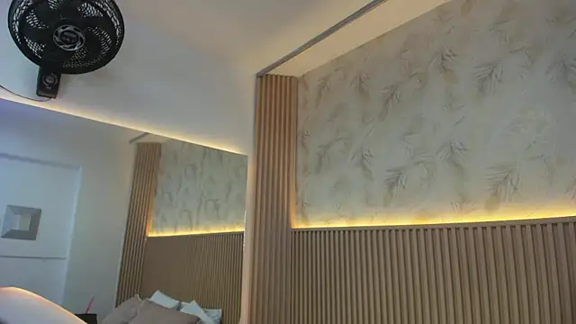 Liss-Reyes online show from 02/12/26, 12:11