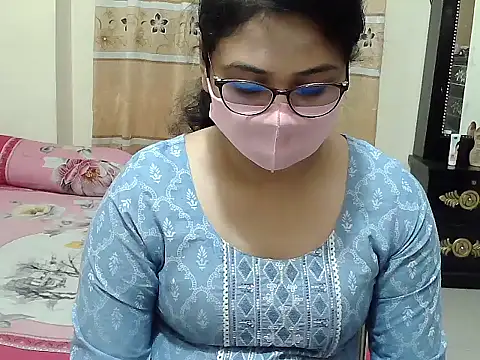 Elena cruz5 online show from 11/29/25, 05:49