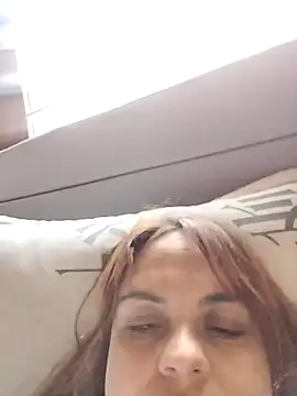 Snapshot of CARITOMIO chatting on 03/15/26, 09:32 CARITOMIO online show from 03/15/26, 09:32