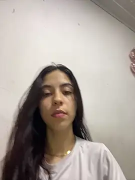 Snapshot of sashaxxx1630 chatting on 09/15/25, 06:46 sashaxxx1630 online show from 09/15/25, 06:46